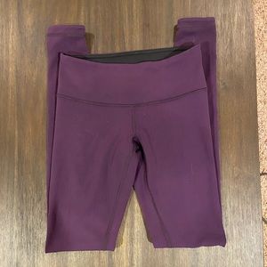 Dark purple Lululemon leggings